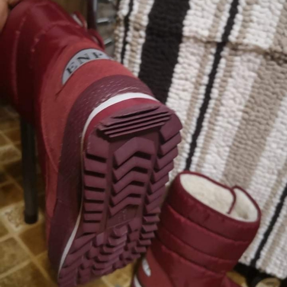 Winter boots - Picture 3 of 3